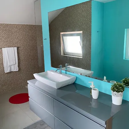 We Are Tourist Pansiyon Vila Nova de Gaia