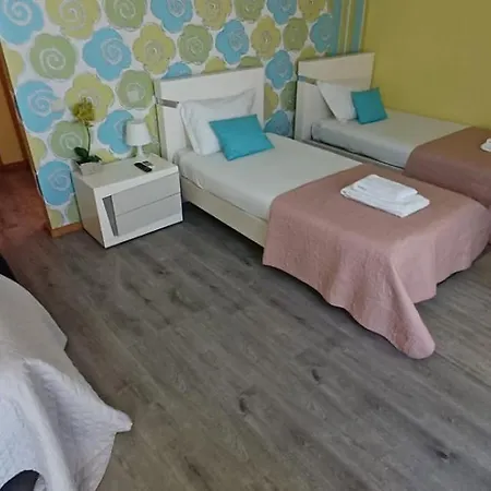 We Are Tourist ホームステイ *