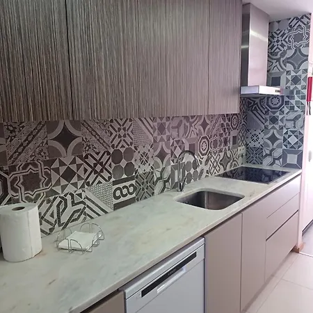 ホームステイ We Are Tourist ヴィラ・ノヴァ・デ・ガイア